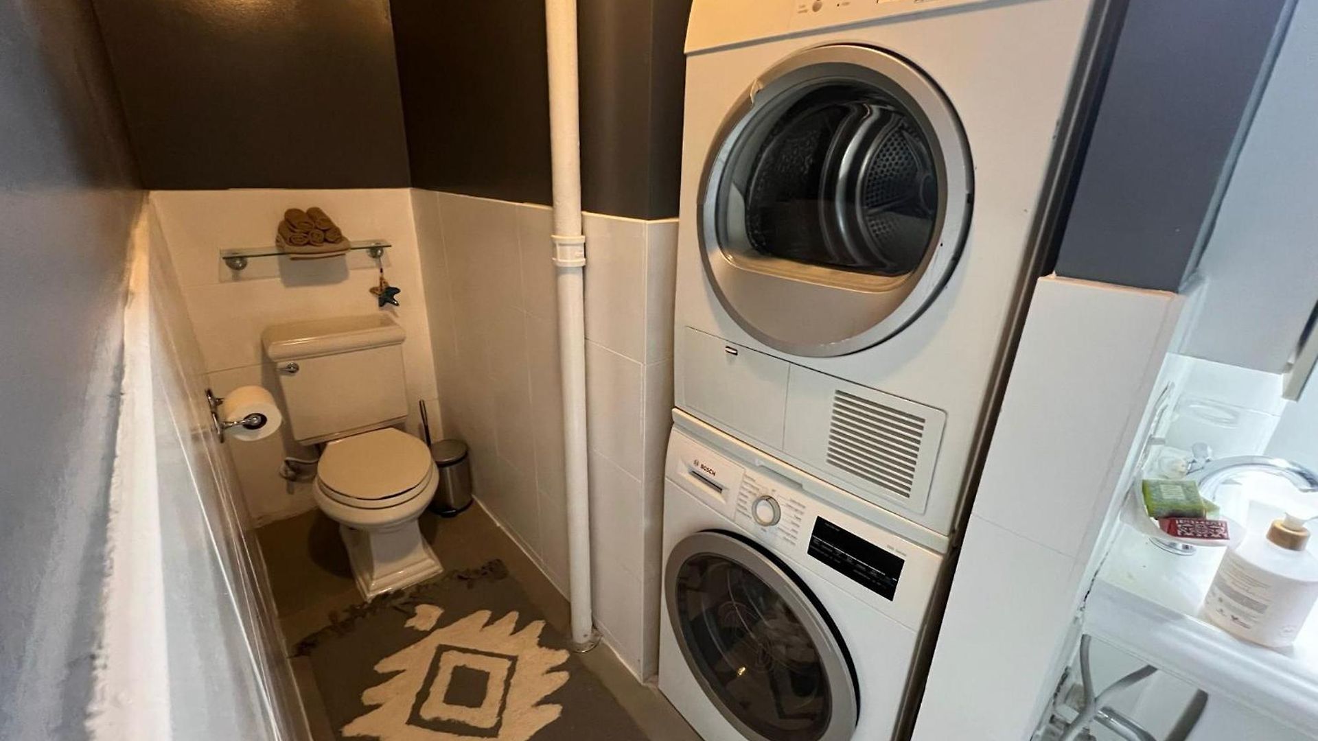 1 Bd Manhattan Unit *