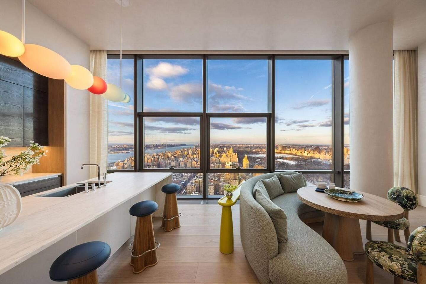 The Tower 4 Bedroom Views Of Park