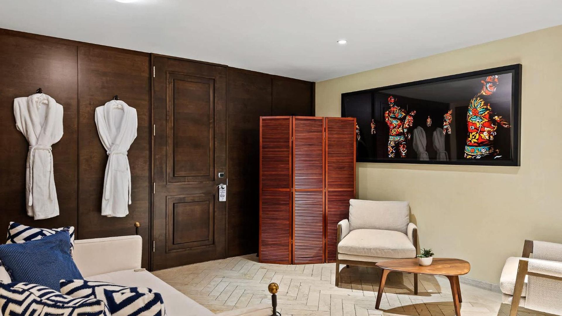 Rove Travel - Marmara Place 1102 - Modern Apartment *