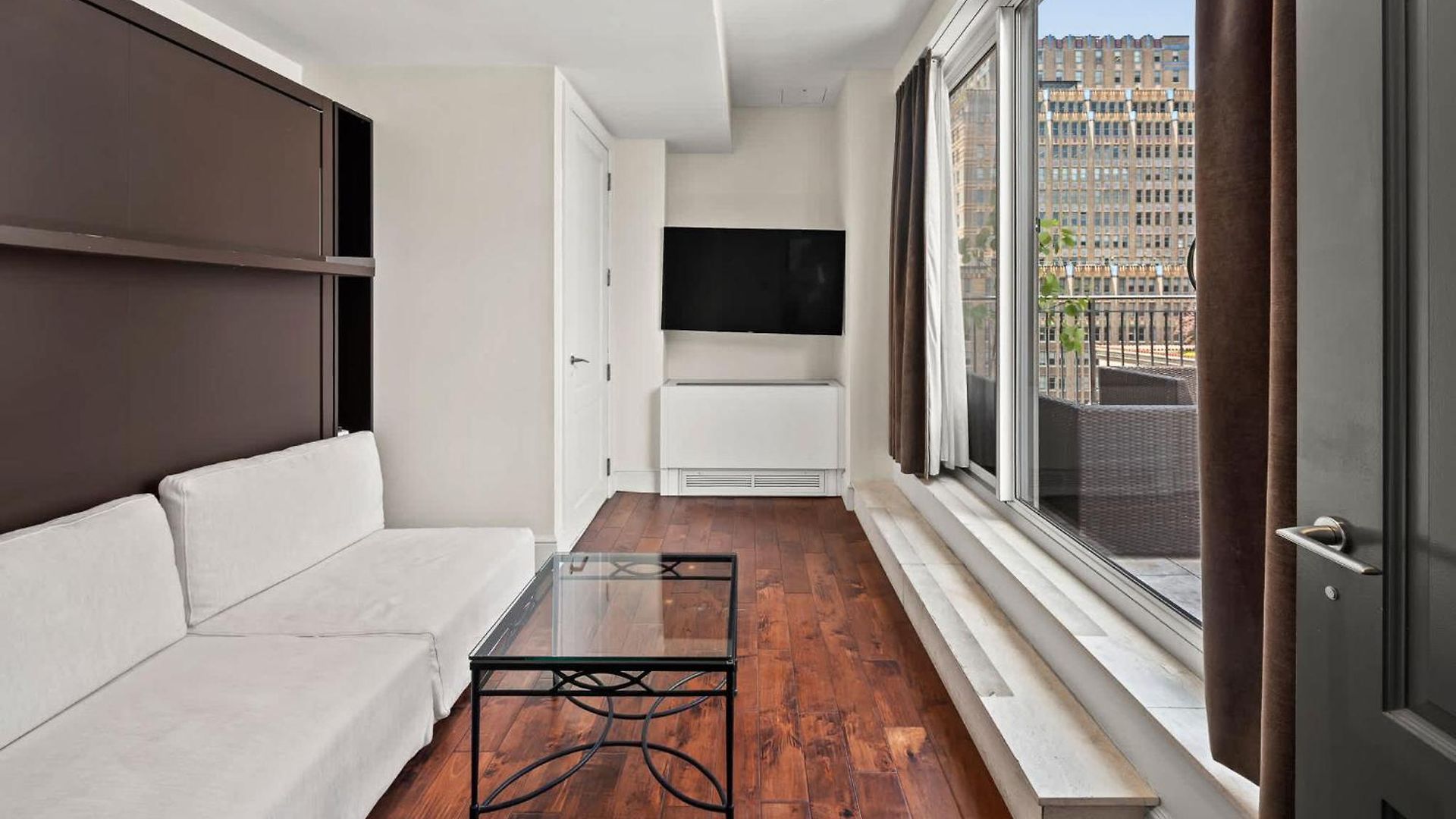 Rove Travel - Marmara Place 1801 - Modern New York