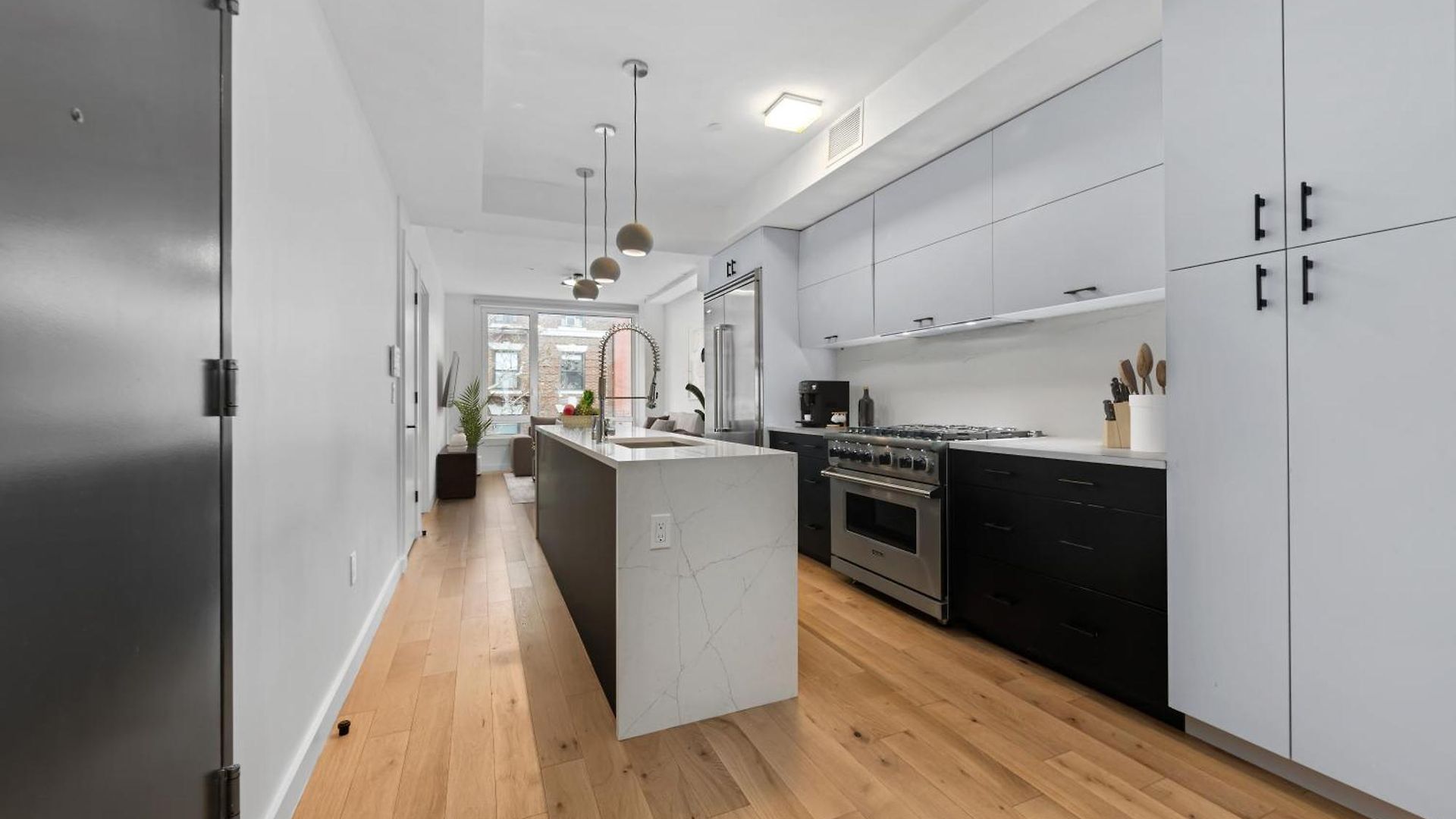 Apartment Modern 3 Bedroom In The Heart Of Downtown Brooklyn Across From Barclay's Center