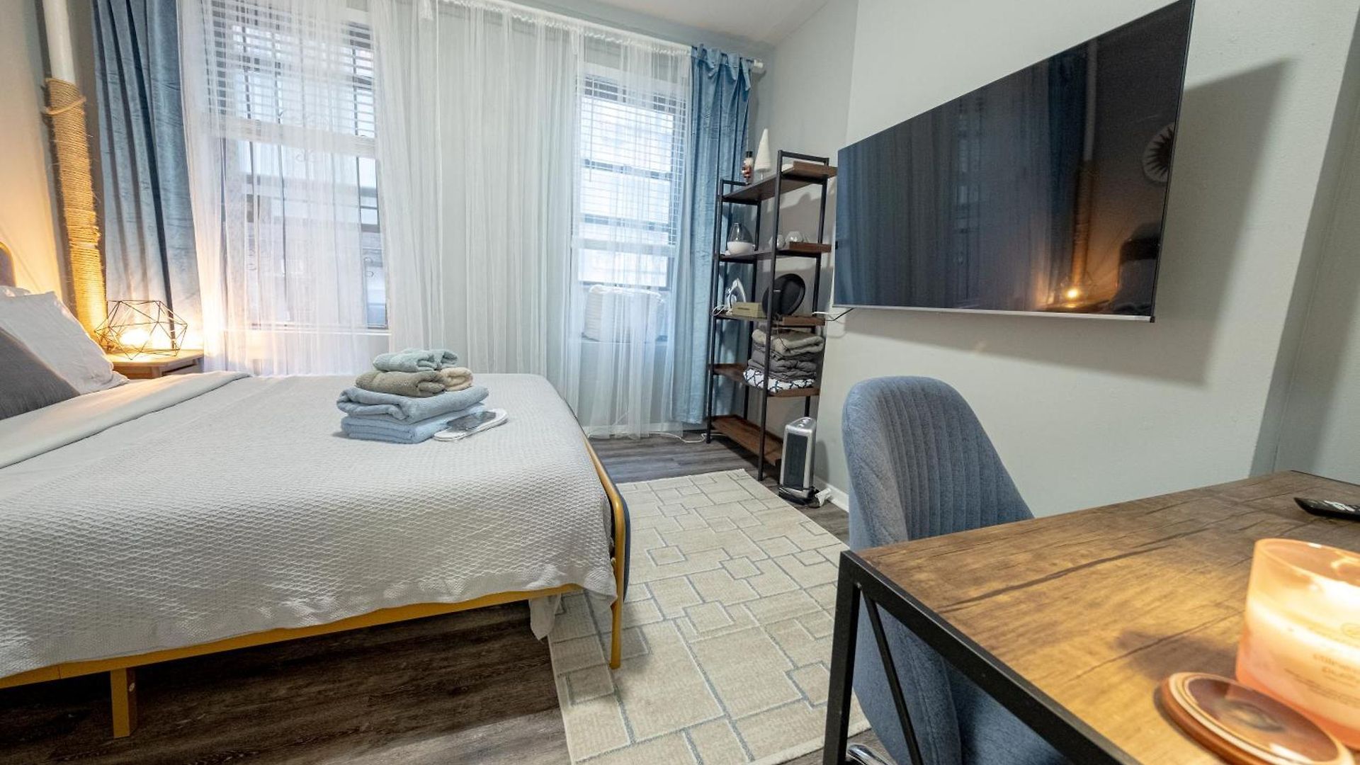 Cozy 1 Bedroom Apartment