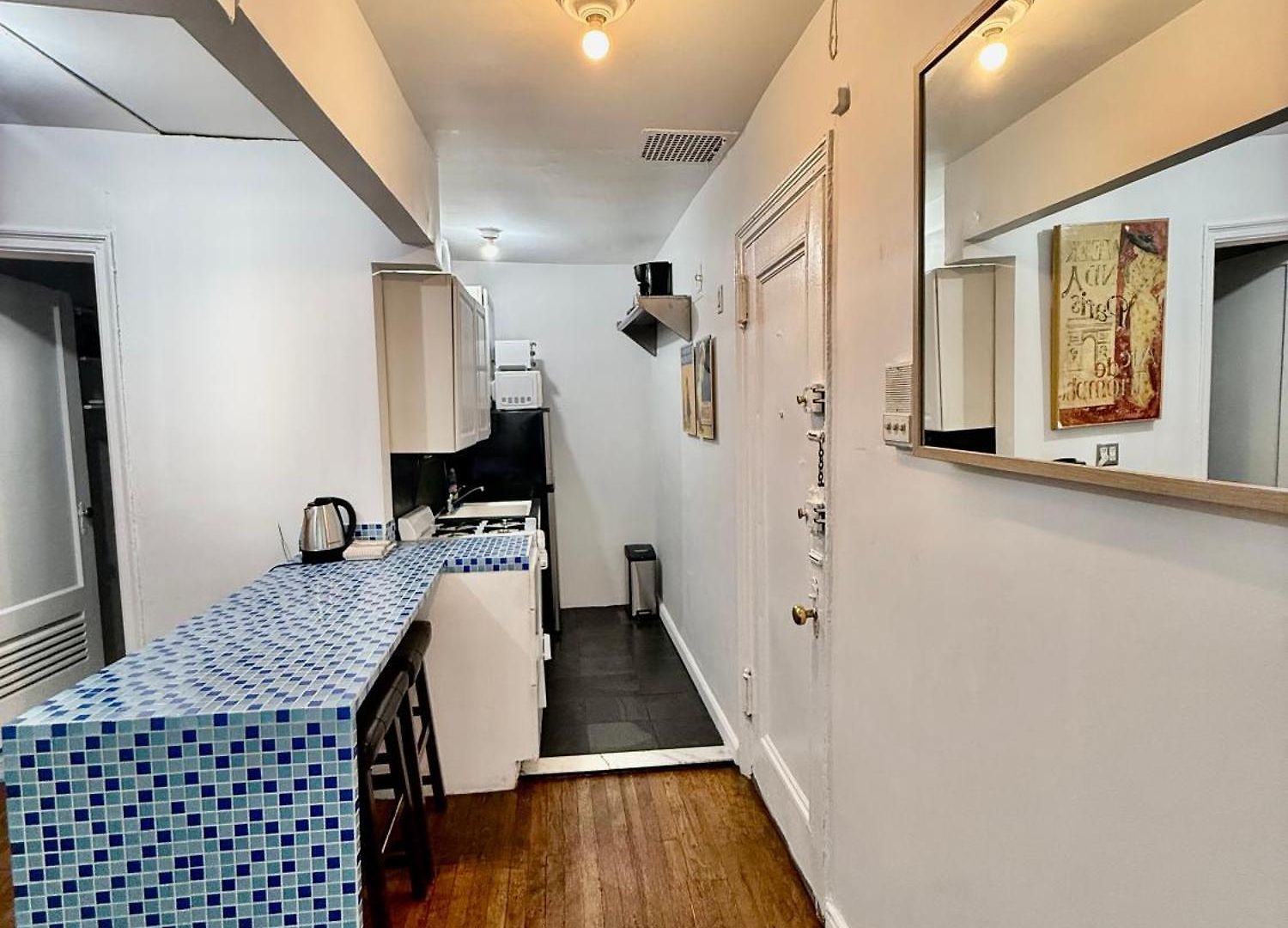 Apartment Great In Next To Time Square