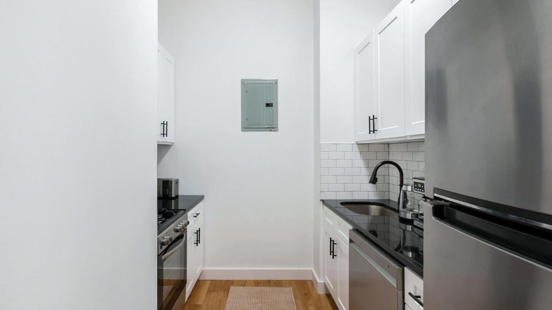 Apartment Prime Uws 2 Bedrooms Doorman Newly Furnished *
