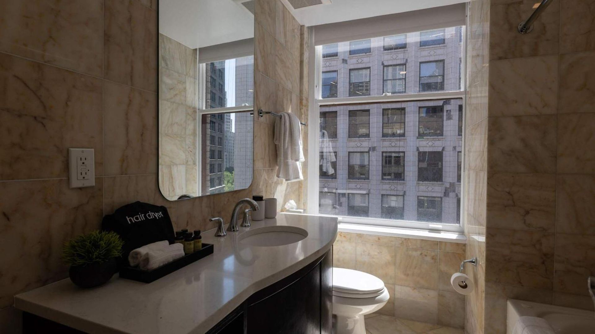 Two Bedroom Near Flatiron & Broadway New York