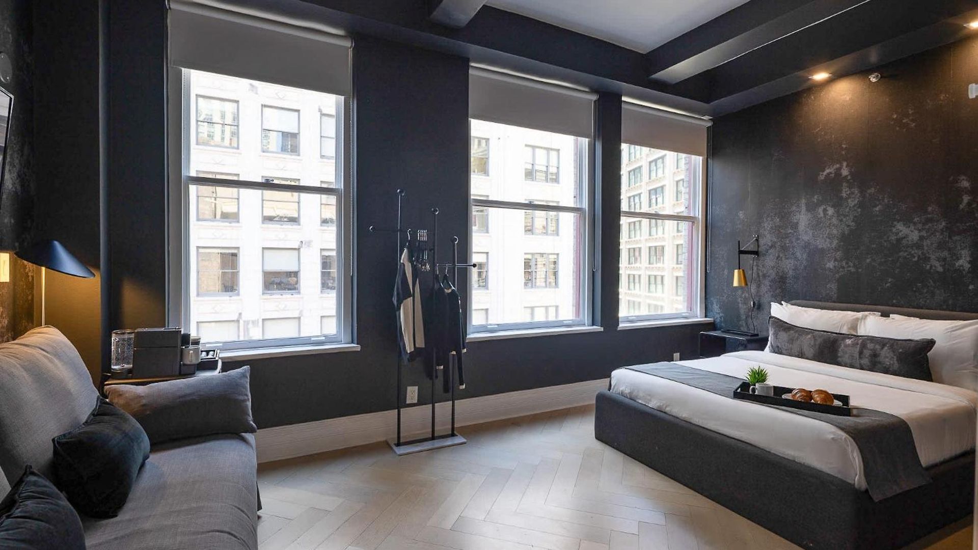 Two Bedroom Near Flatiron & Broadway Apartment *