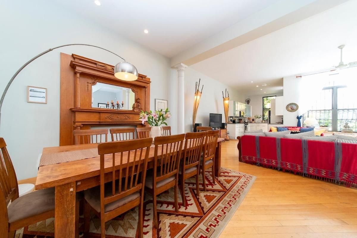 Lovely Brownstone In W Harlem 4 Bdr 3 Bath Deck Garden *