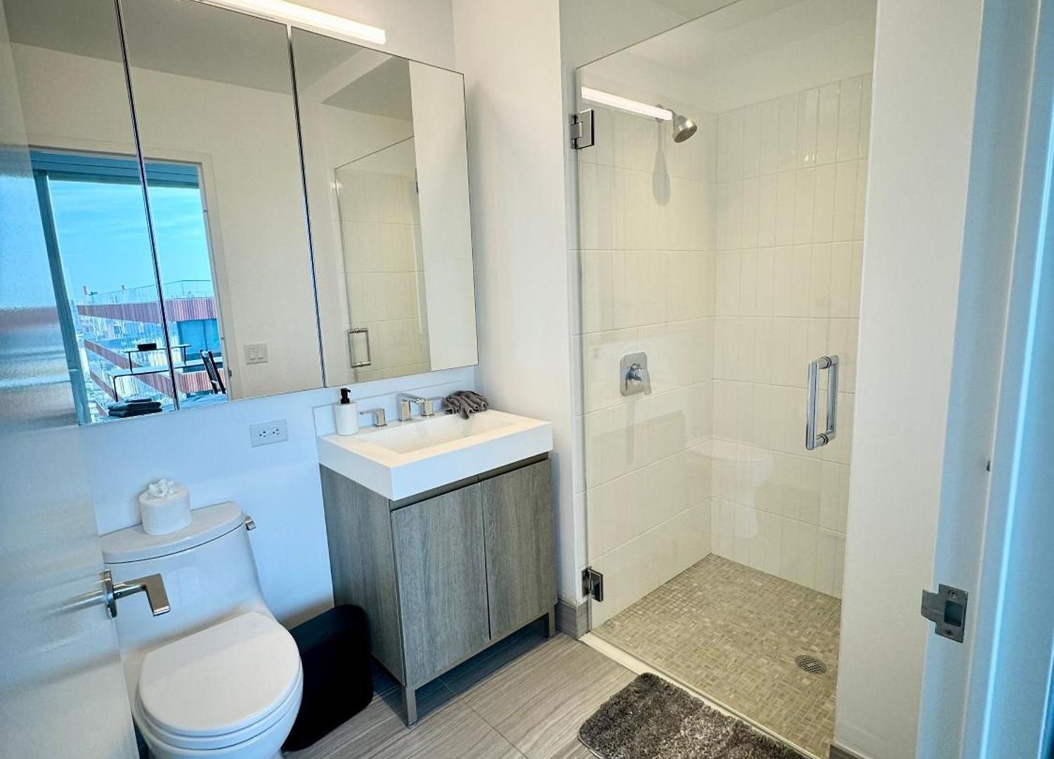 High Floor Luxury Corner 2br2ba Stunning Panoramic Views 1 Stop To Midtown Manhattan Apartment *