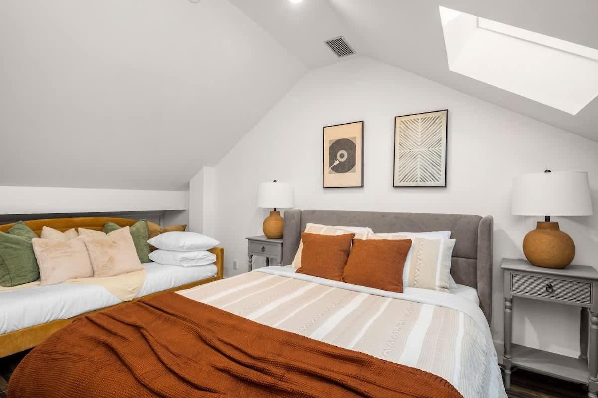 Family-friendly Nyc Retreat Walk To Seaport Apartment *