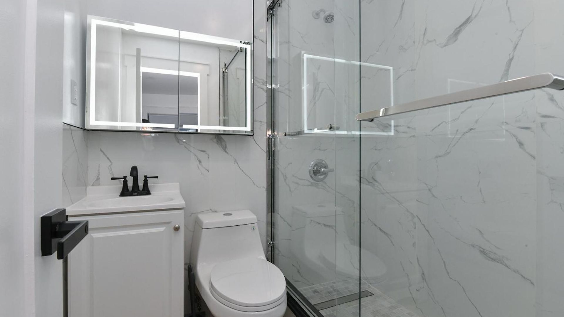 Apartment Harborfront 3br-2 Bath In Fidi