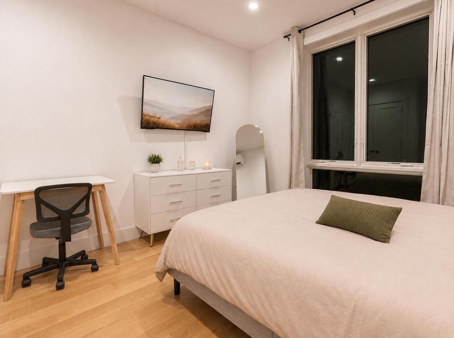 Renovated Unit In Brooklyn Washerdryer *
