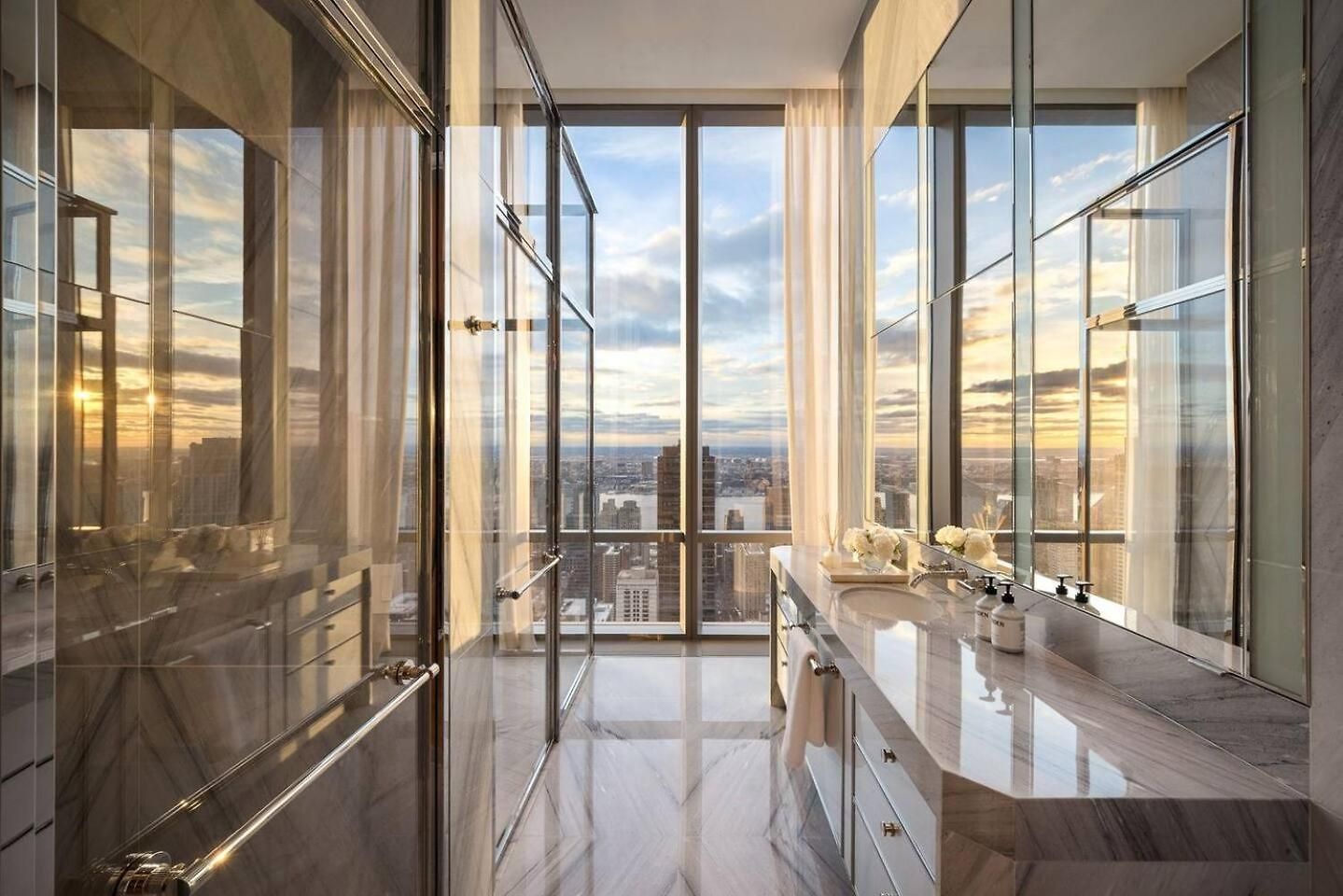 The Tower 4 Bedroom Views Of Park New York