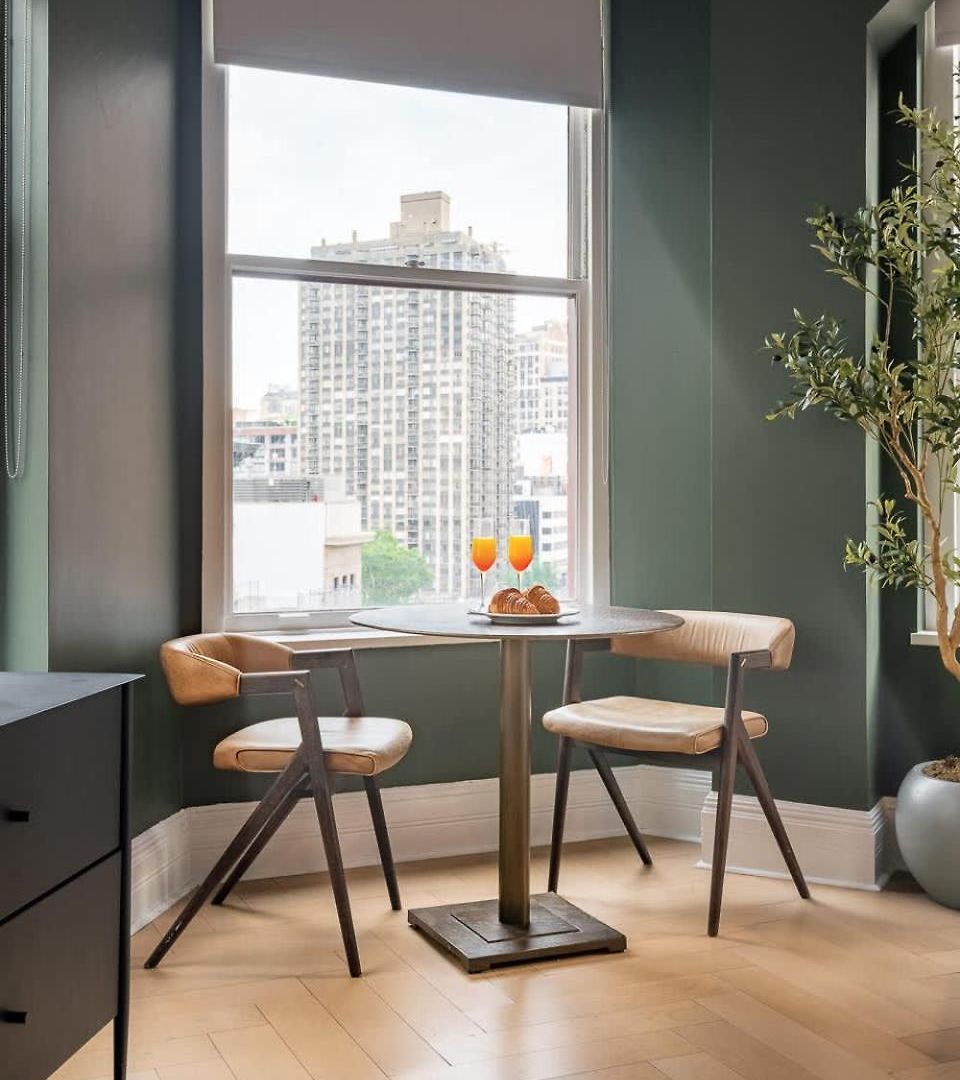 Apartment Nomad Near Broadway & 5th Ave *
