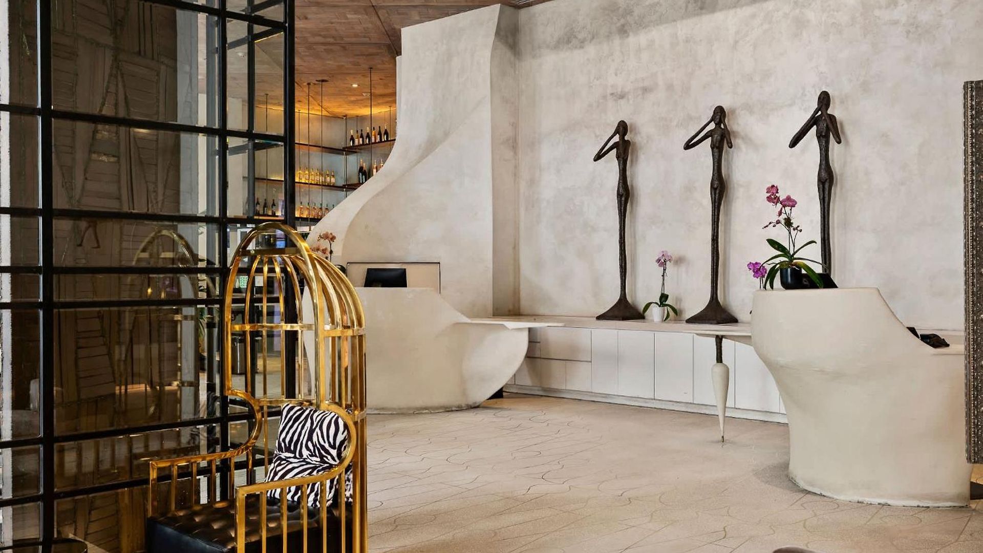 Rove Travel - Marmara Place 702 - Modern *