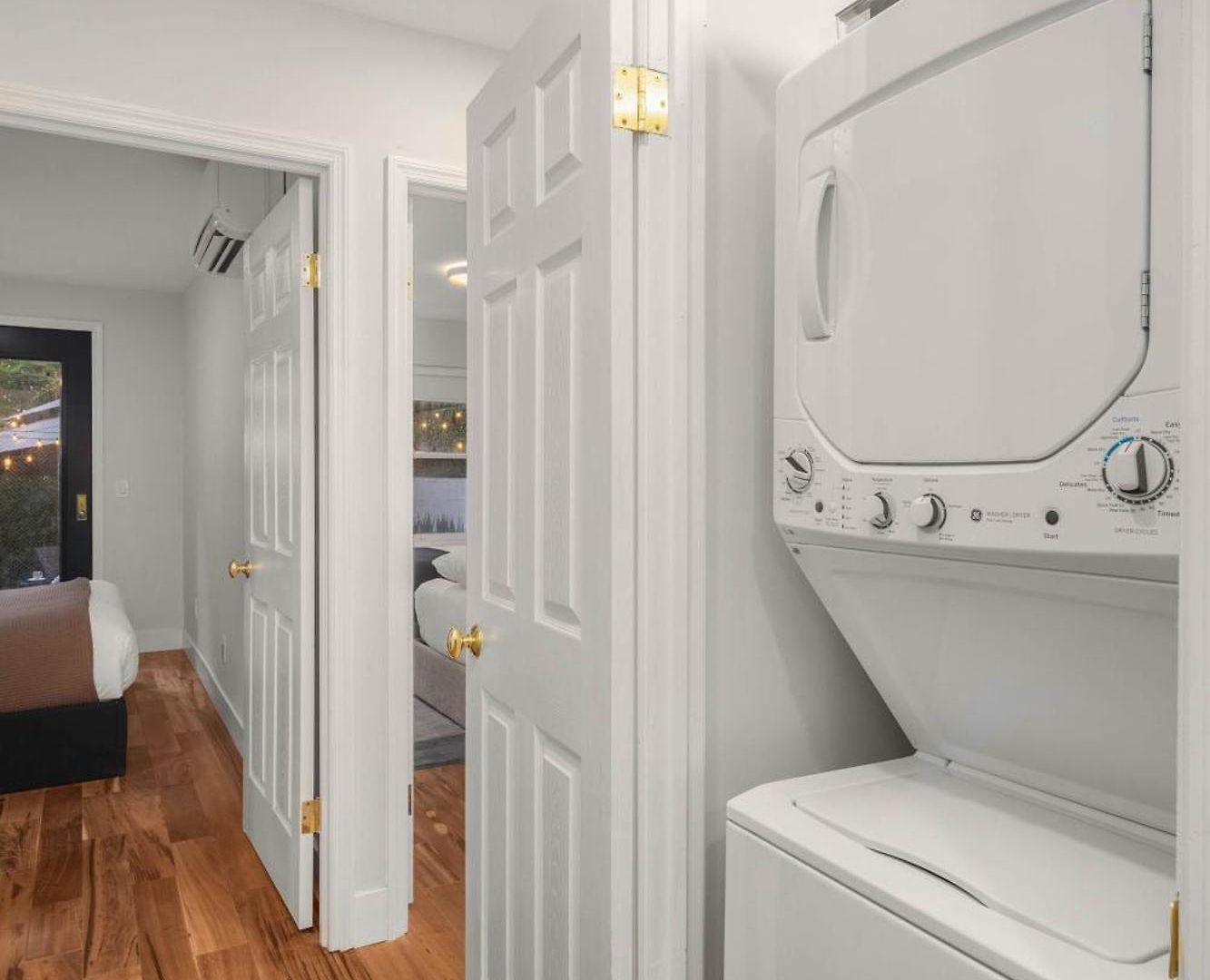 Bright And Modern Unit