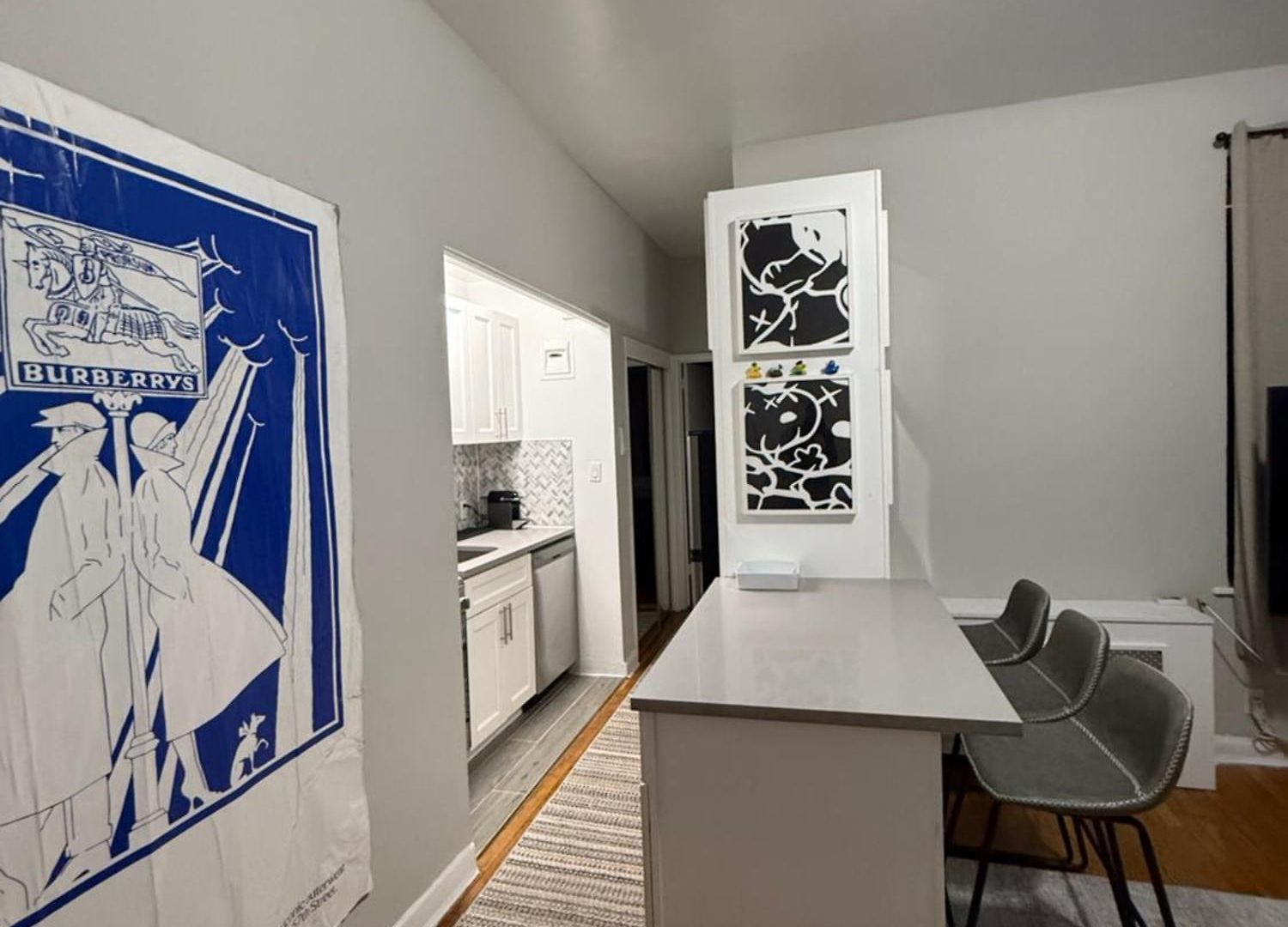 Great In Next To Time Square Apartment