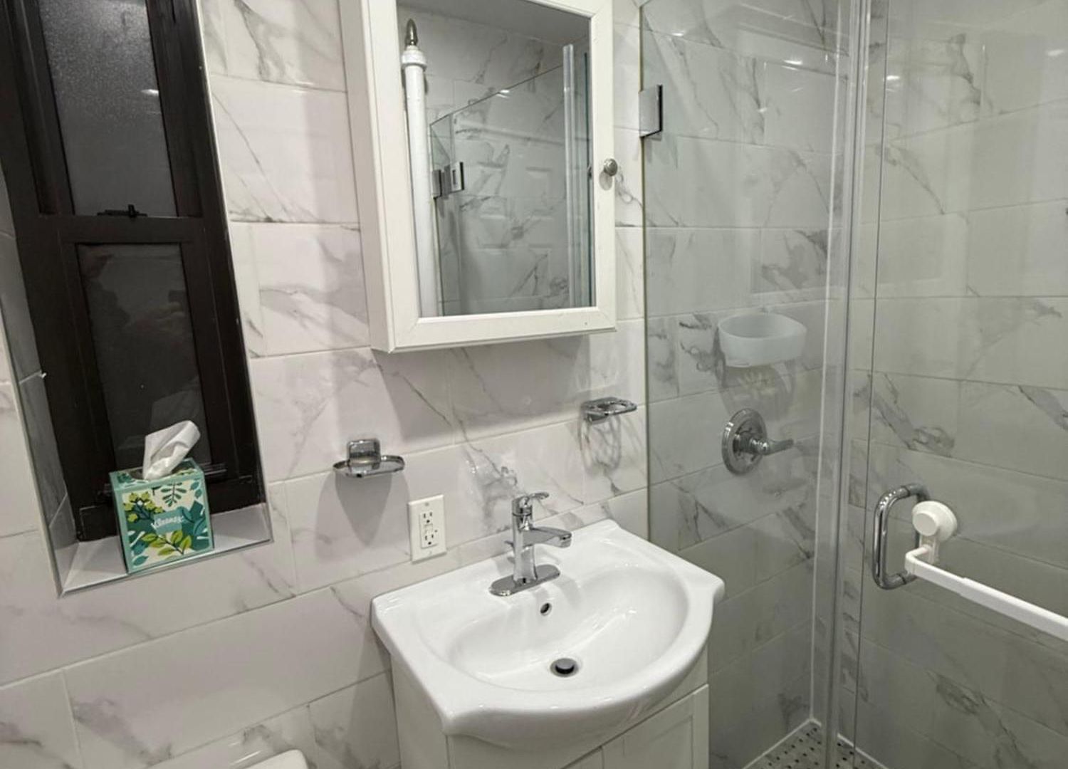 Apartment Great In Next To Time Square New York