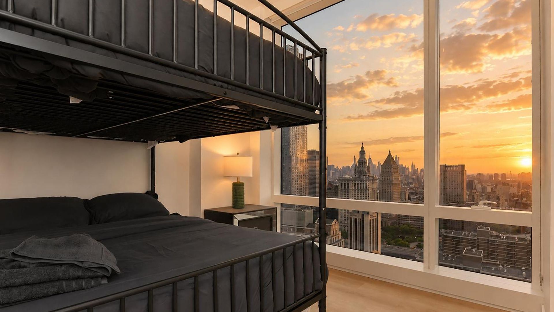 Apartment Luxury In Downtown Manhattan Skyline Views