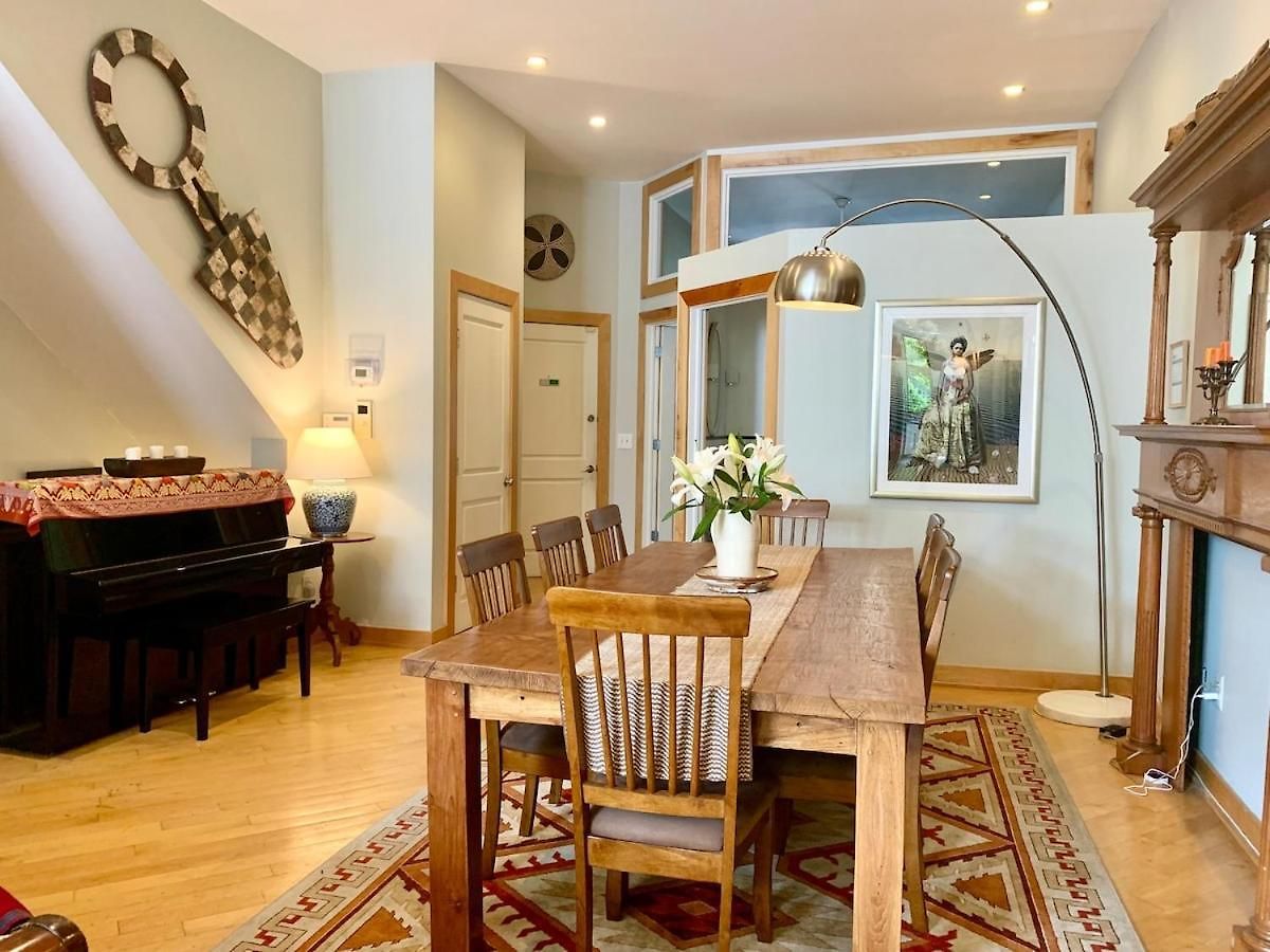 Lovely Brownstone In W Harlem 4 Bdr 3 Bath Deck Garden Apartment *