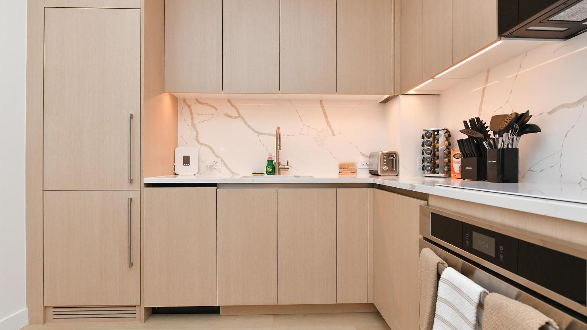 Apartment Luxury In Downtown Manhattan Skyline Views *