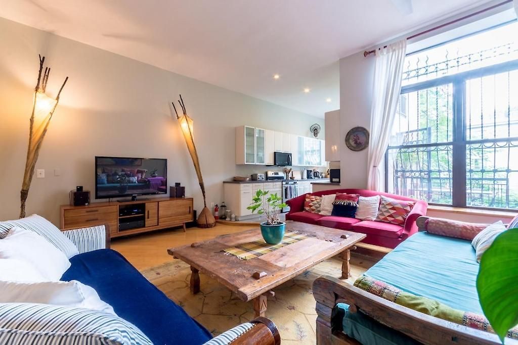 Lovely Brownstone In W Harlem 4 Bdr 3 Bath Deck Garden Apartment *