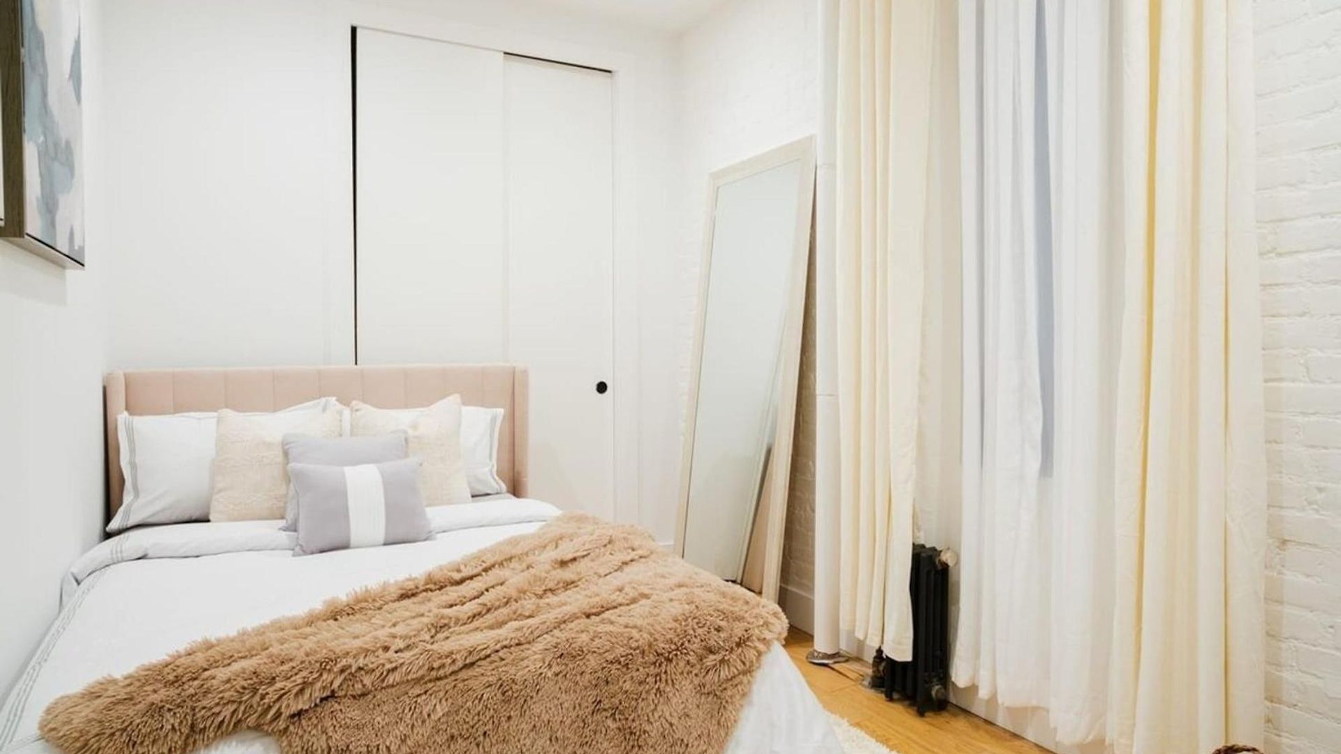 1288 Ues Apartment