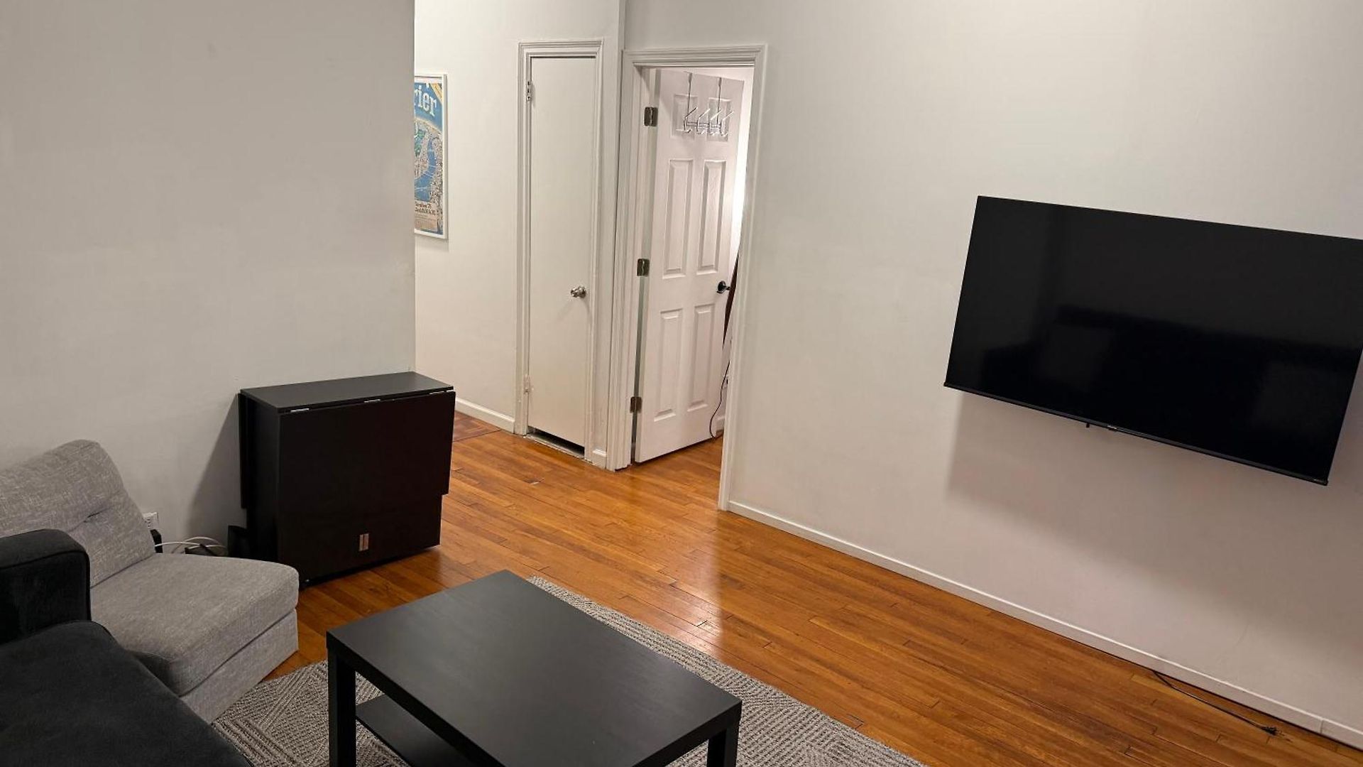 Apartment Great In Next To Time Square New York