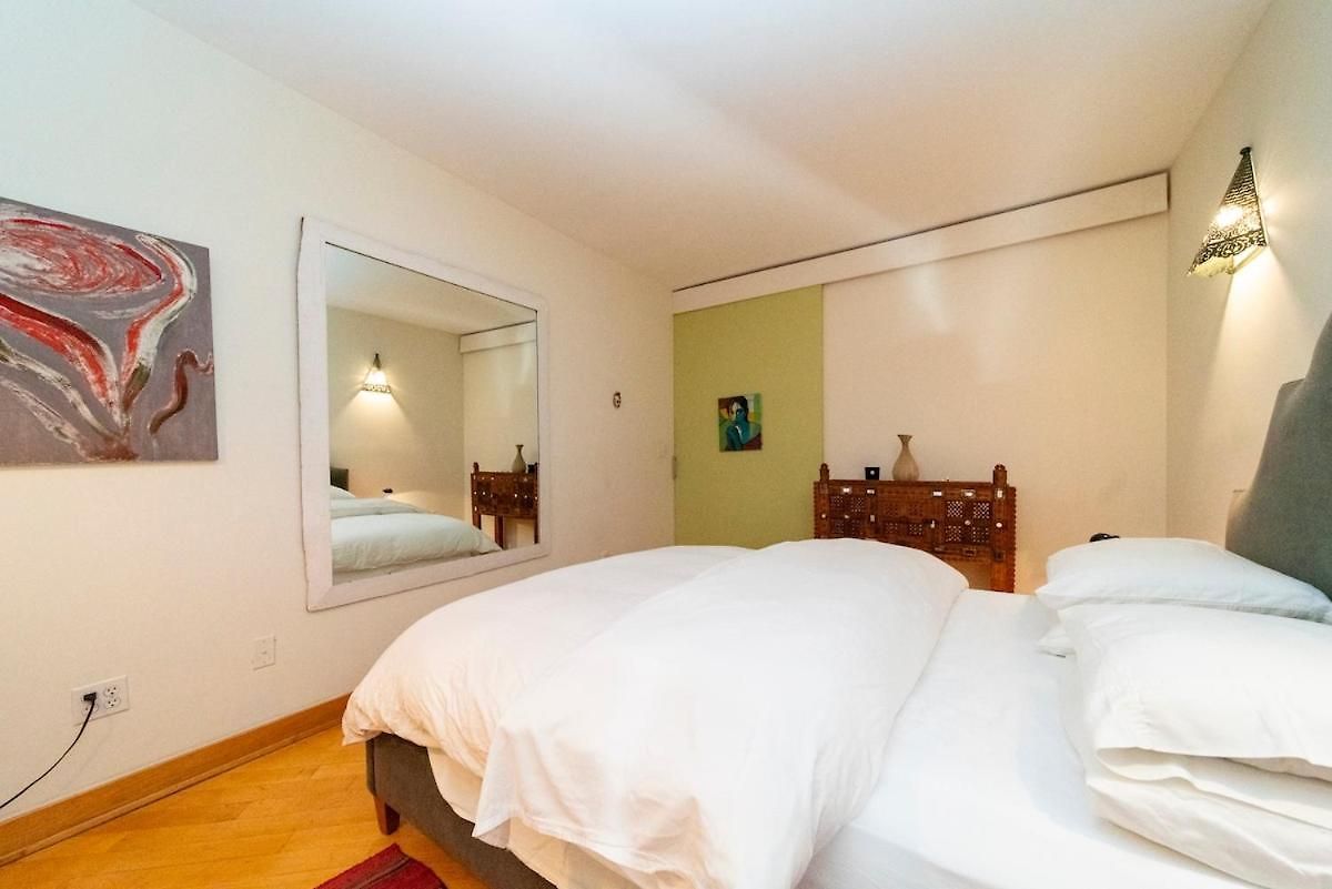 Lovely Brownstone In W Harlem 4 Bdr 3 Bath Deck Garden Apartment New York
