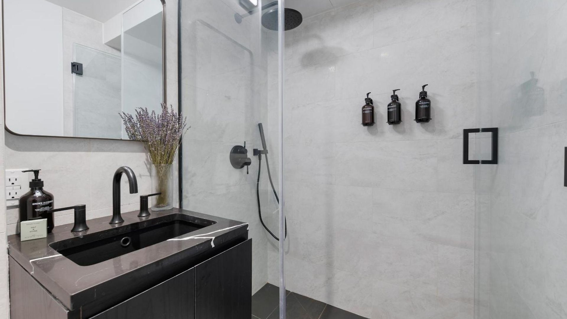 17john Aparthotel 4*