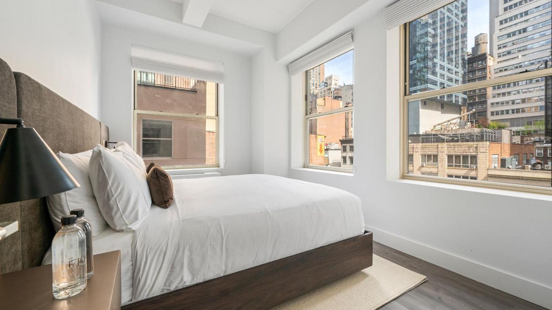 17john 4* New York