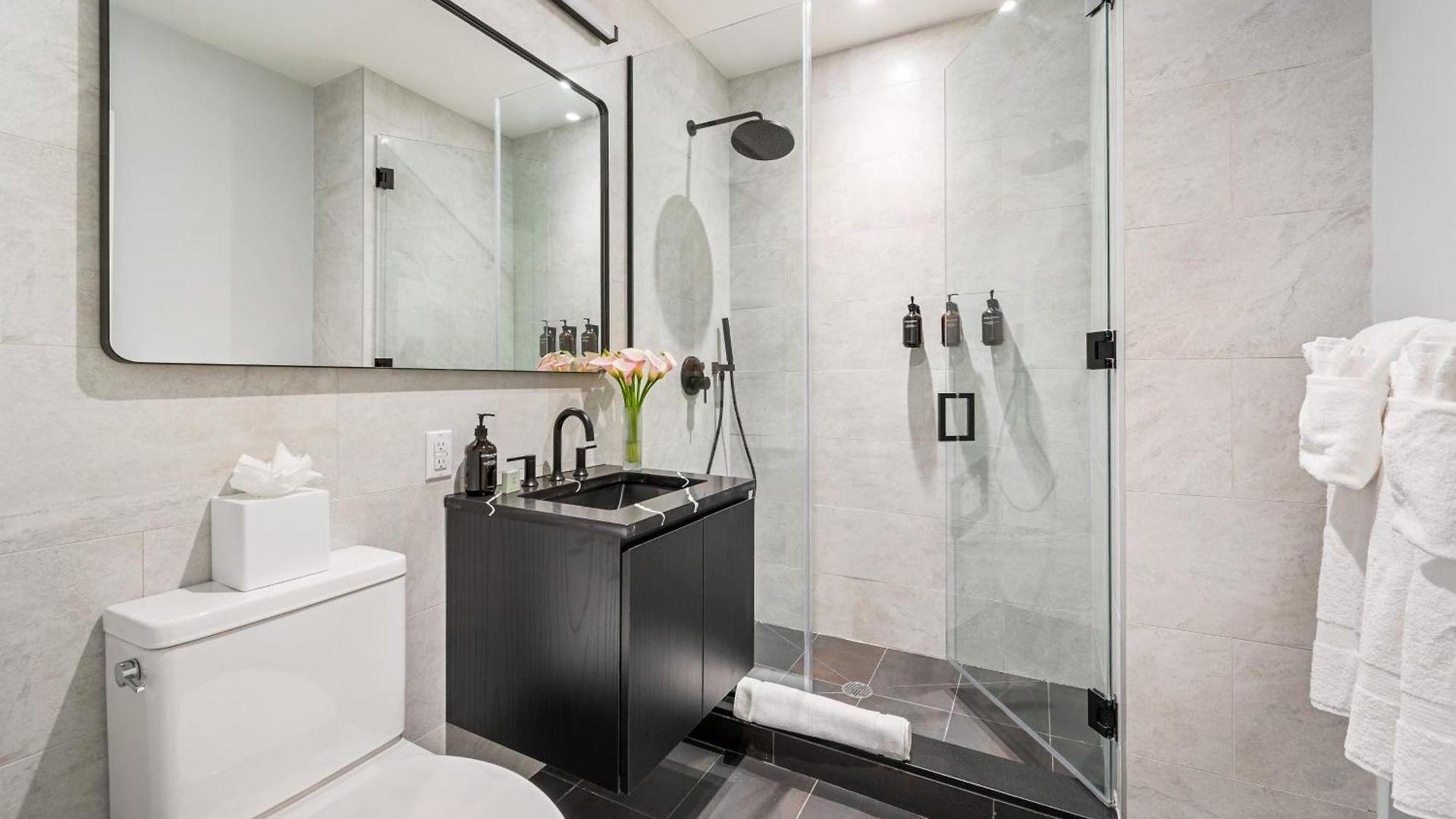 Aparthotel 17john 4*