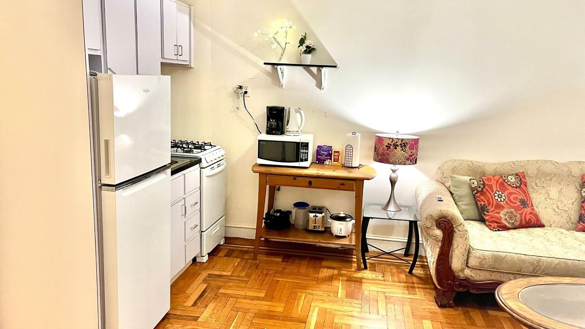 By Month Manhattan Apartment New York