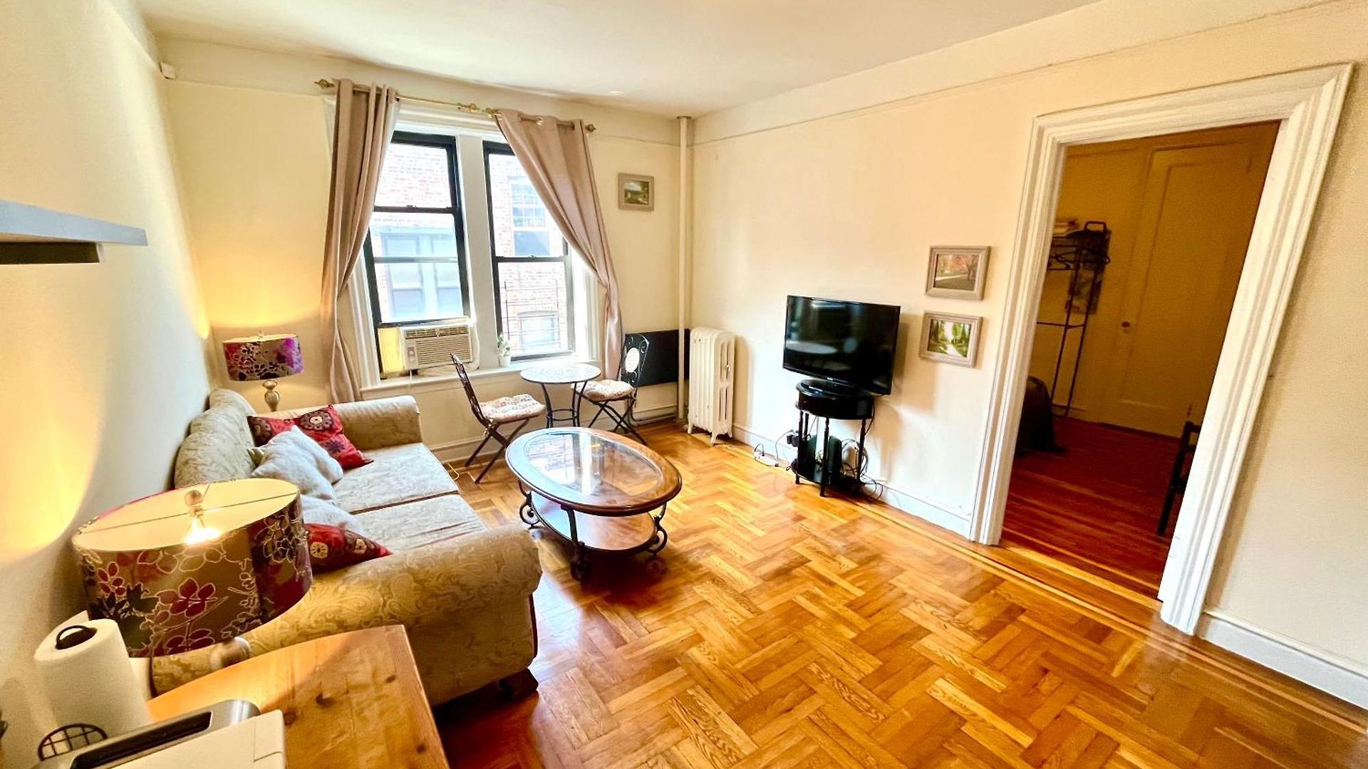 By Month Manhattan Apartment New York