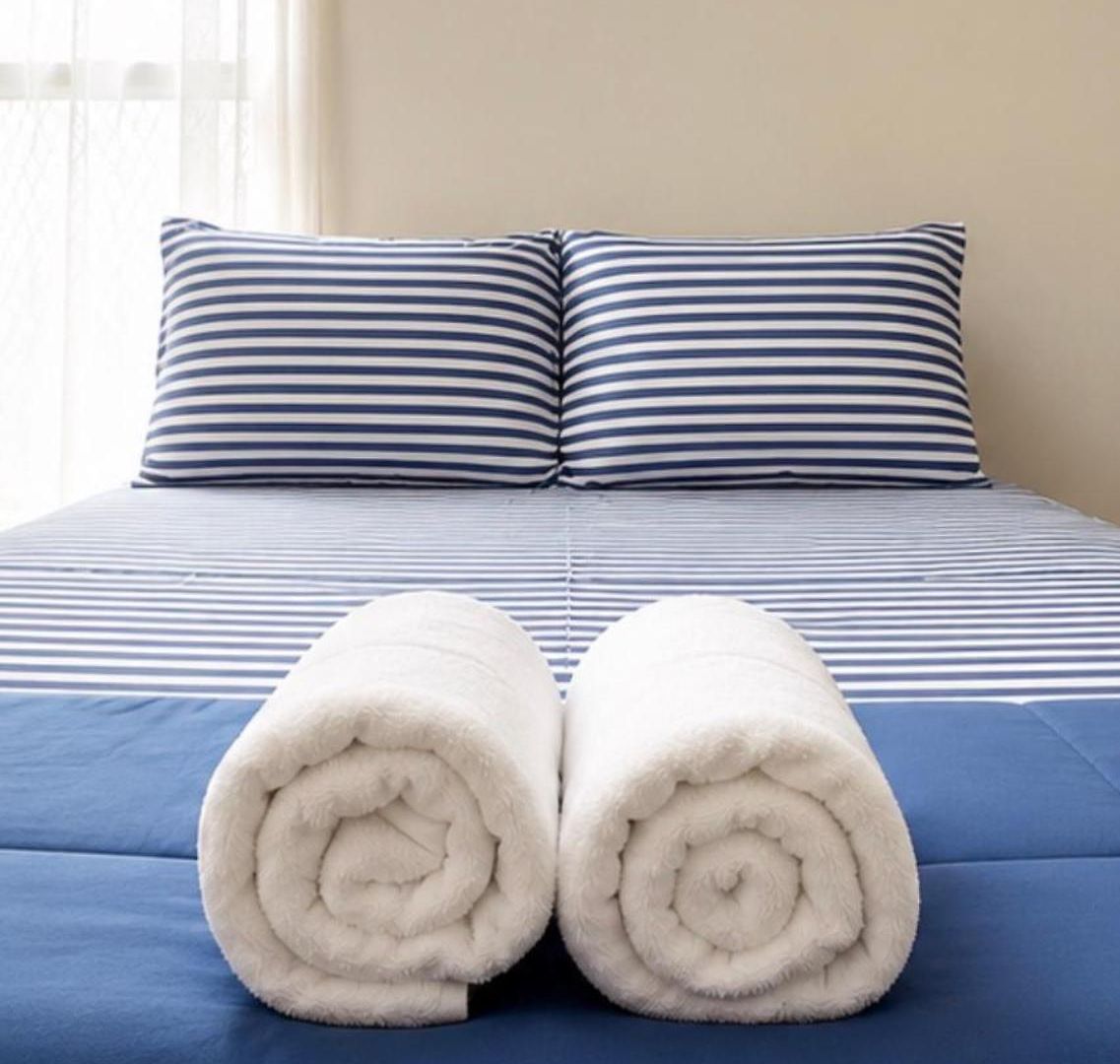 Hotel 101 Manhattan - Little Italy, Soho, Noho, Les, East Village, Chinatown - 1 Gig Internet, 12inch Mattress, Hardsurface Floors *
