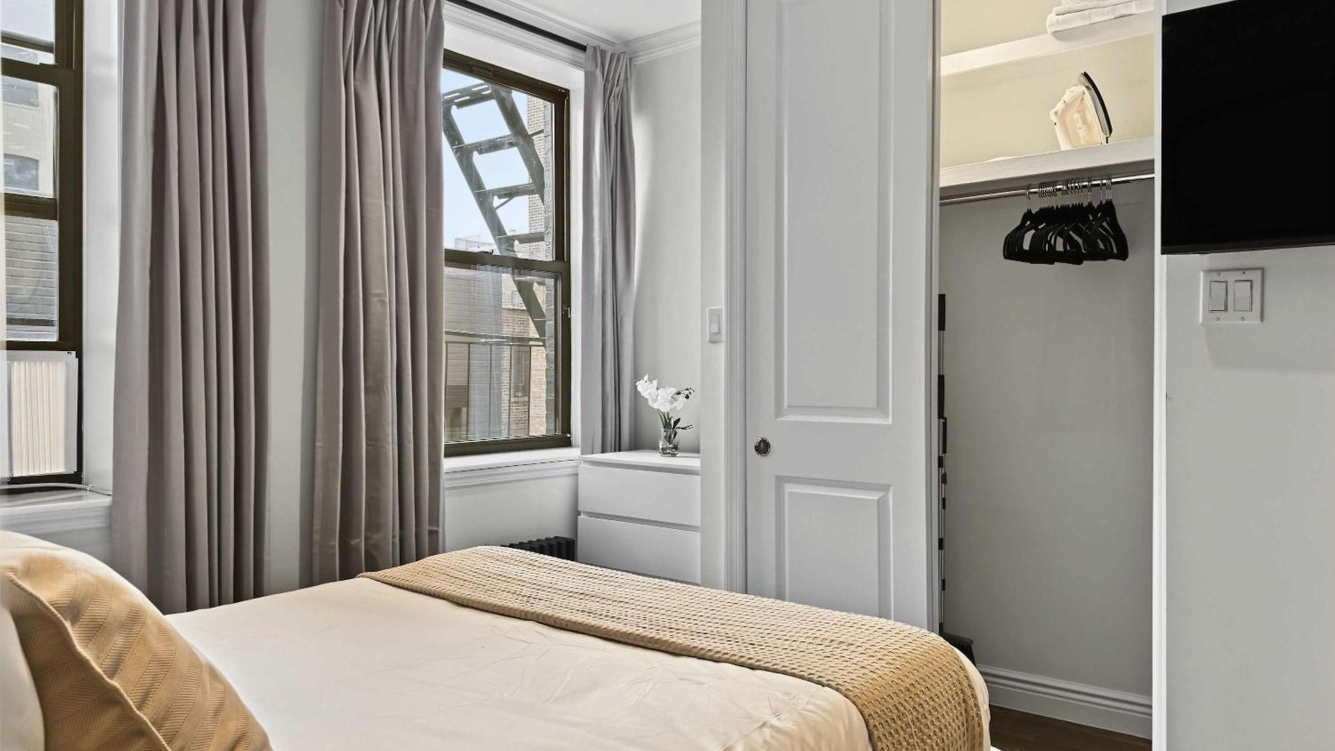 The Pewter Flat Ii Vibe 8834 Apartment *