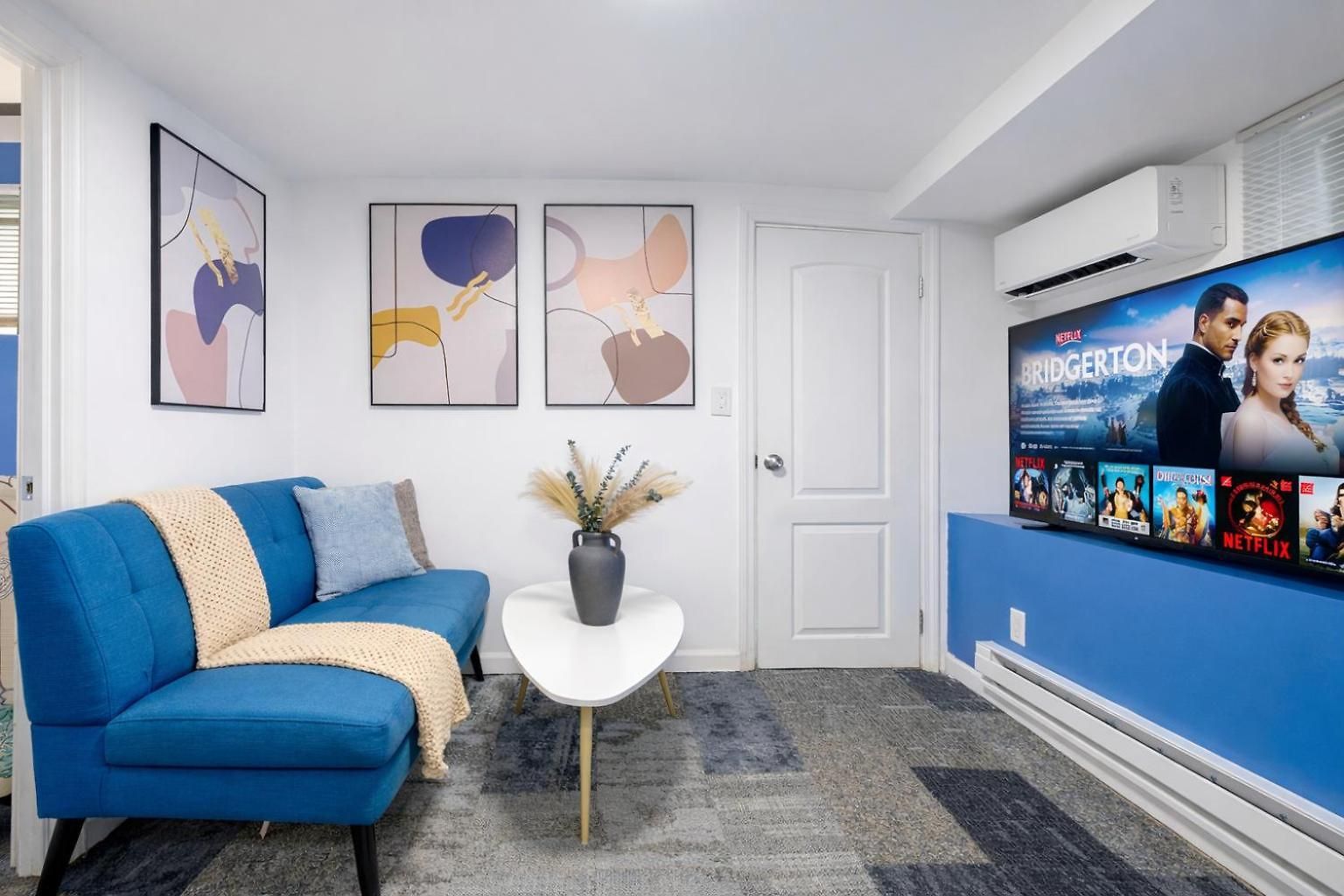 Apartment 2 Bedroom Manhattan Beachfront New York