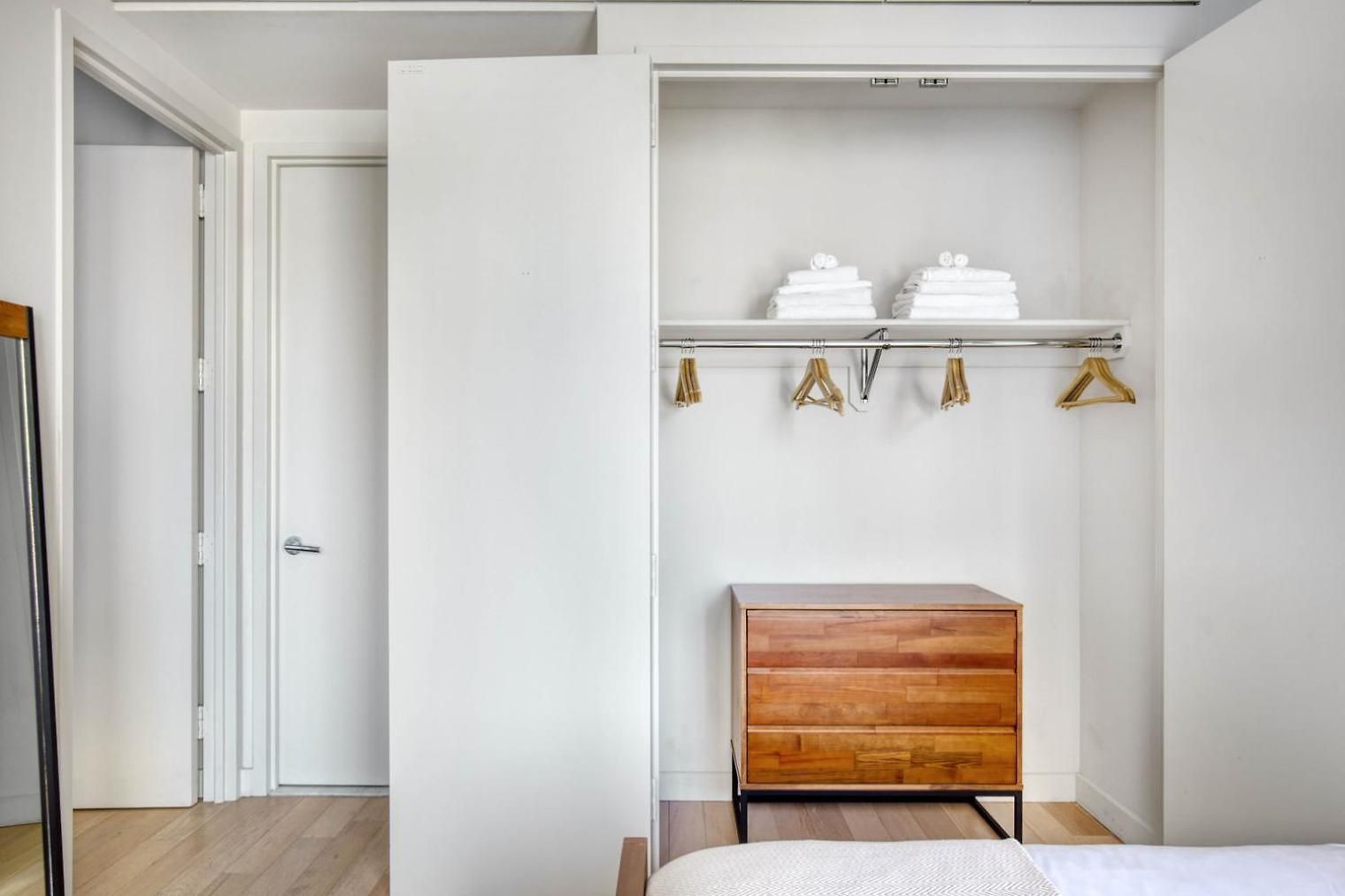 Fidi 1br W Roofdeck Gym Doorman Nr St Nyc-251 Apartment