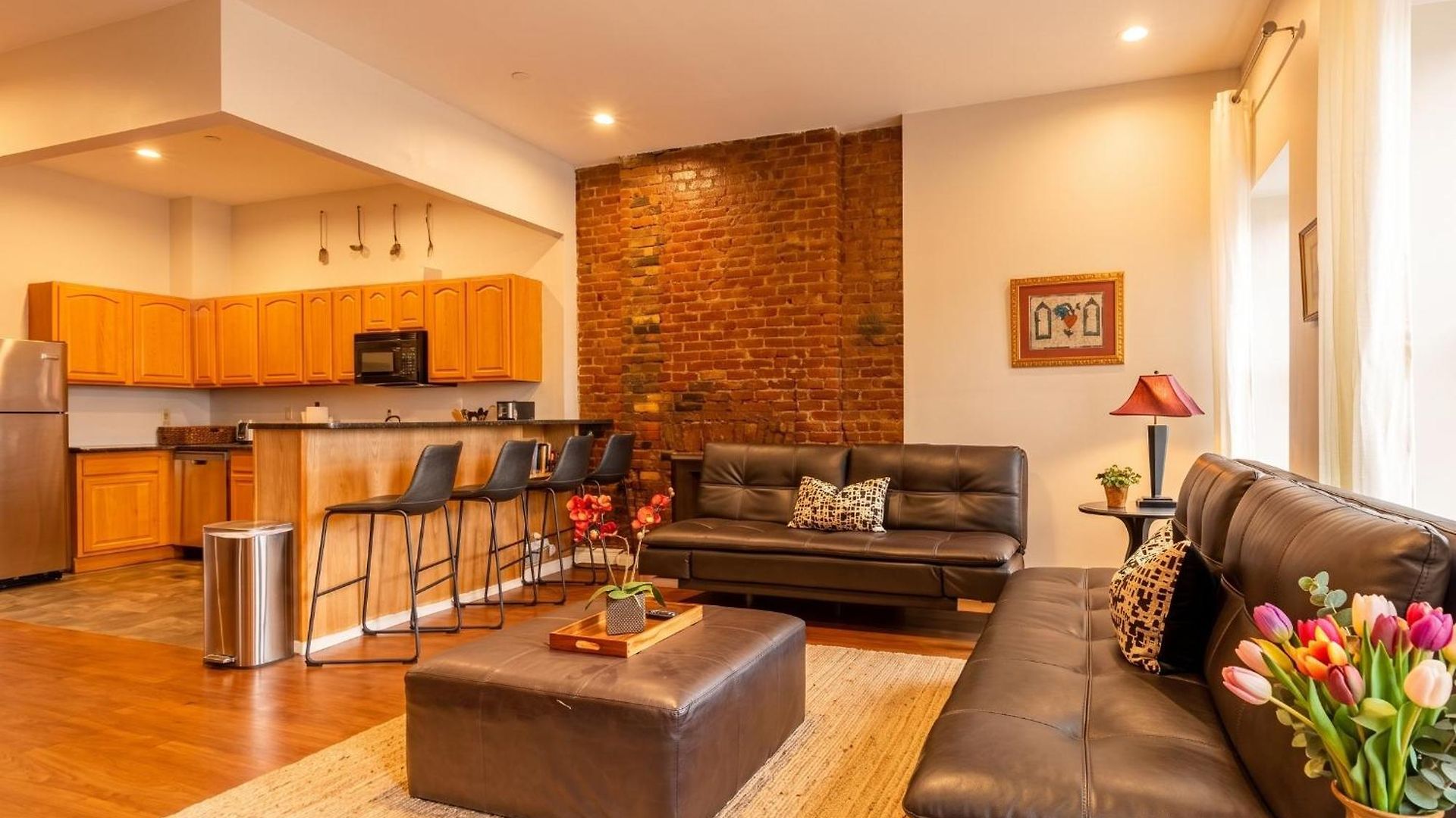 Gorgeous Two Bedroom Flat In Manhattan