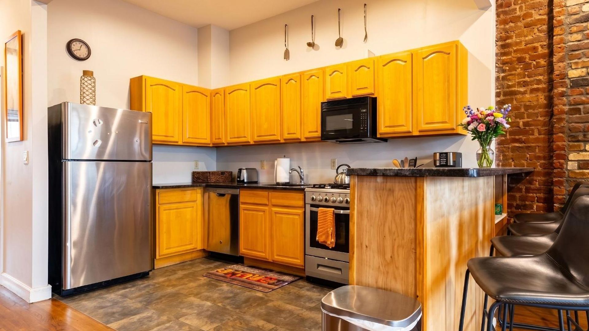 Gorgeous Two Bedroom Flat In Manhattan Apartment New York