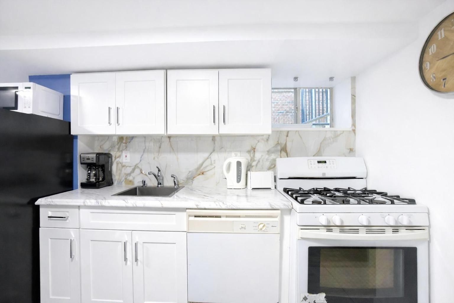 2 Bedroom Manhattan Beachfront * New York