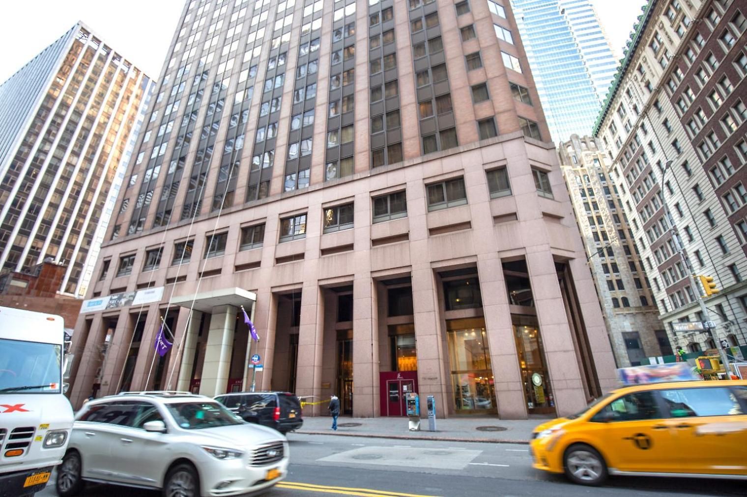 Fidi 1br W Roofdeck Gym Doorman Nr St Nyc-251 *