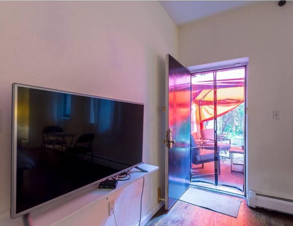 Apartment Spacious Garden Duplex 2 Bdrm