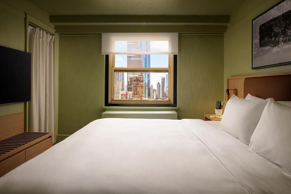 ROW NYC Hotel 4*