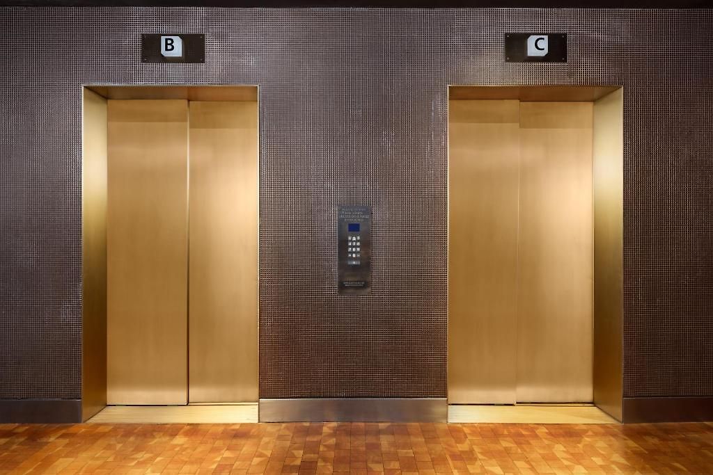 Hotel ROW NYC