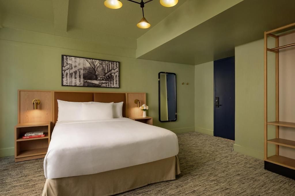 ROW NYC Hotel 4*