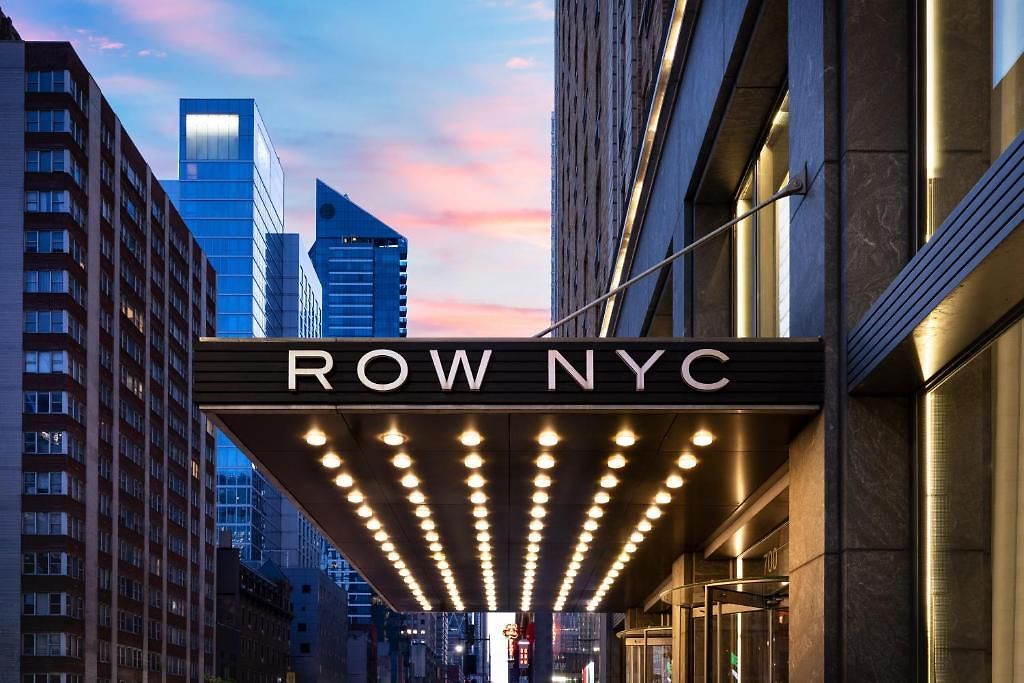 ROW NYC Hotel 4*