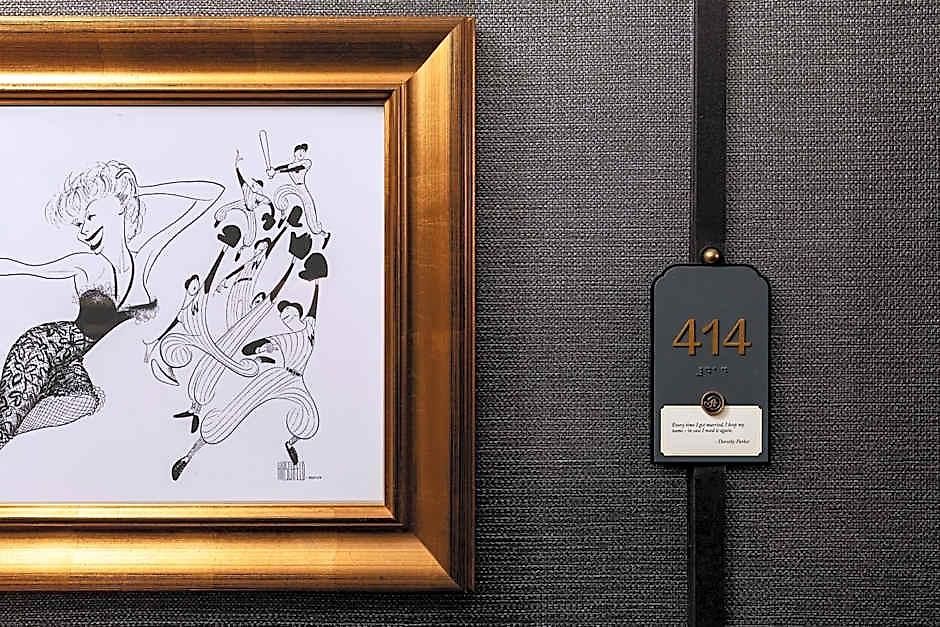 The Algonquin Times Square, Autograph Collection 4*