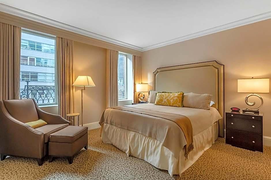 Omni Berkshire Place Hotel 4*