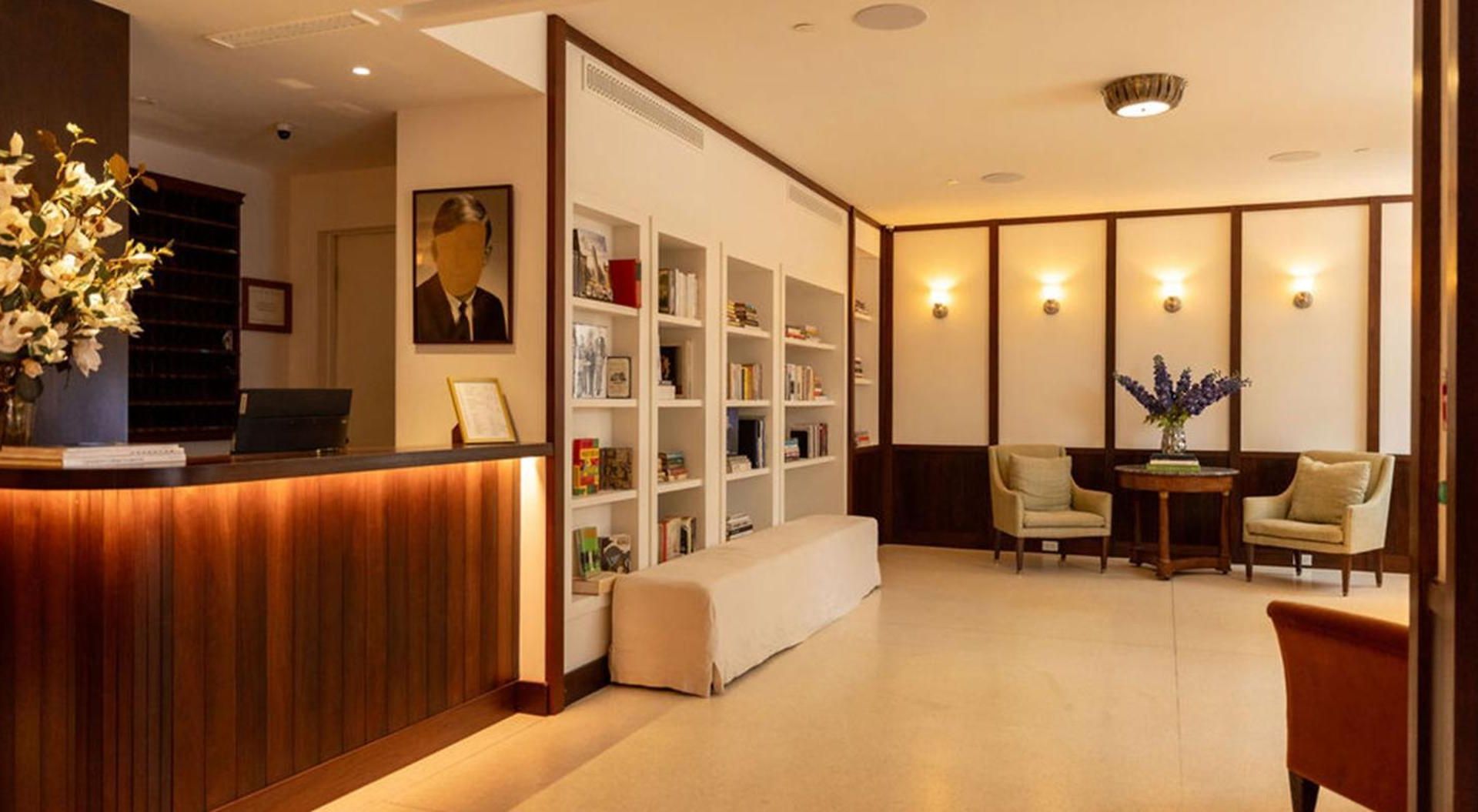 West Village Eurohostel Hotel 2*