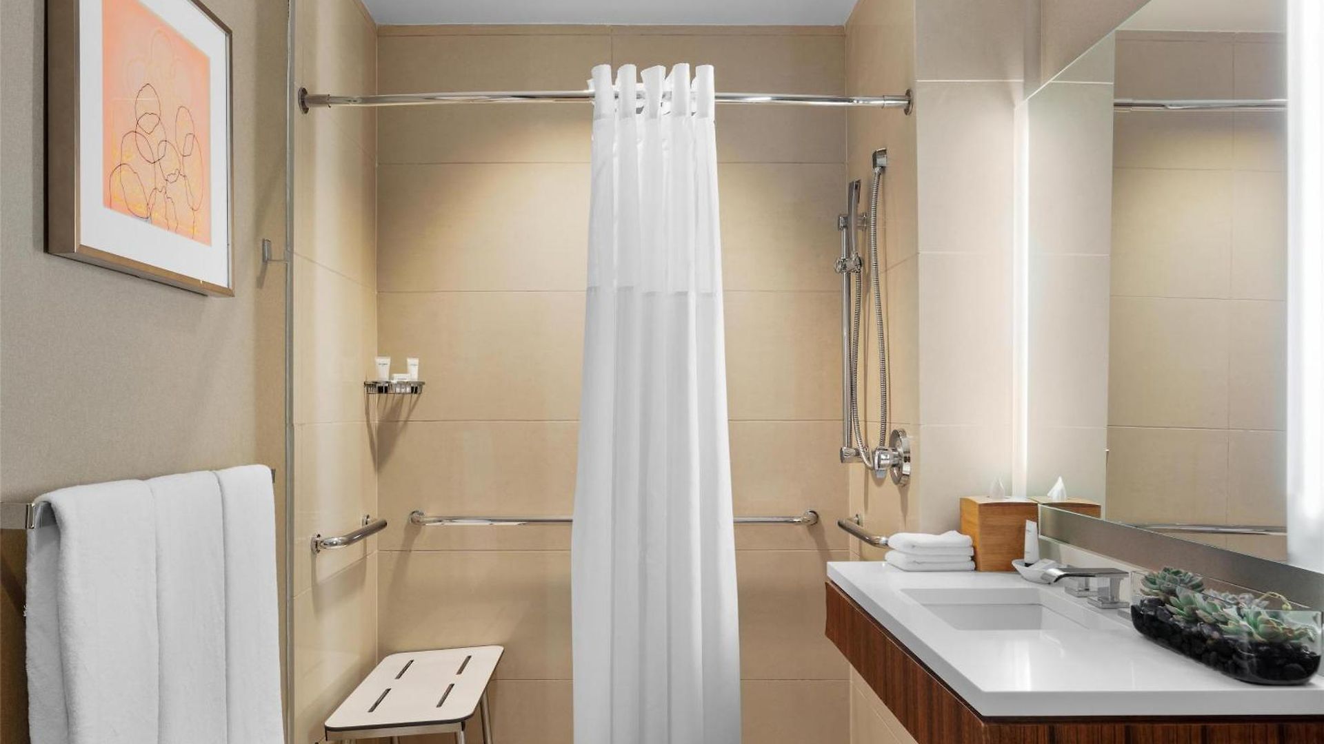 Hyatt Grand Hotel
